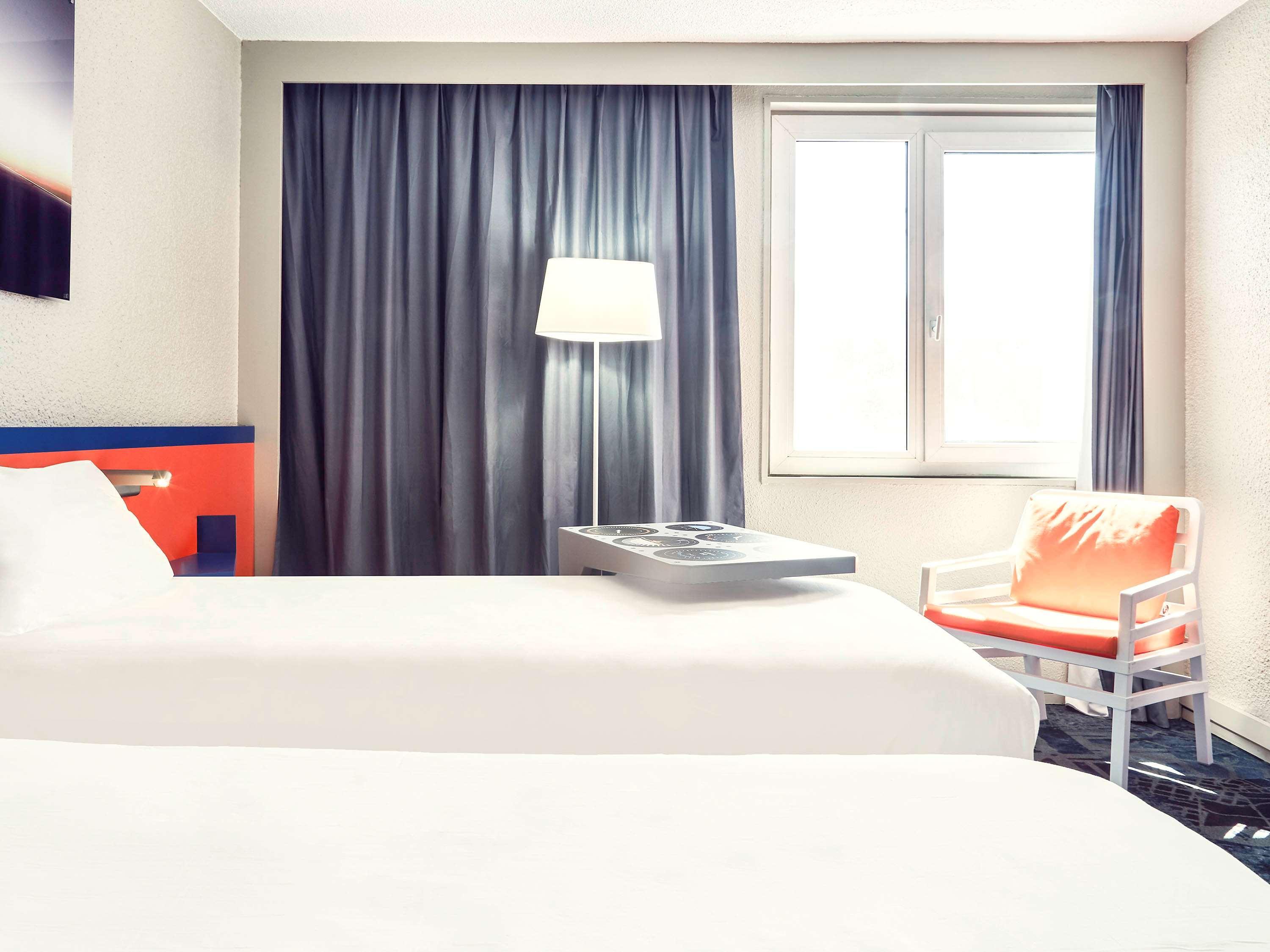 Ibis Styles Marseille Aeroport Hotel Vitrolles  Exterior foto