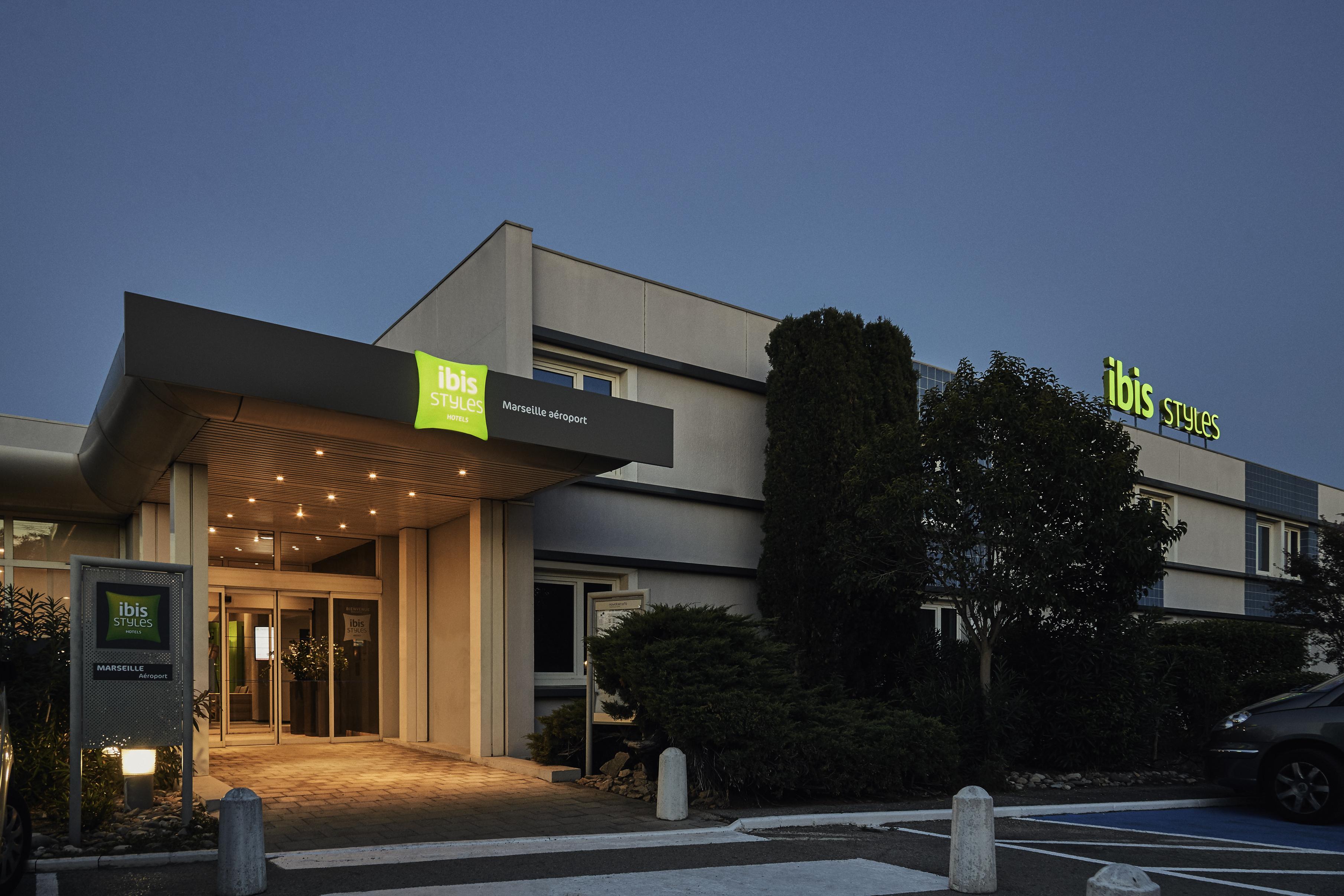 Ibis Styles Marseille Aeroport Hotel Vitrolles  Exterior foto