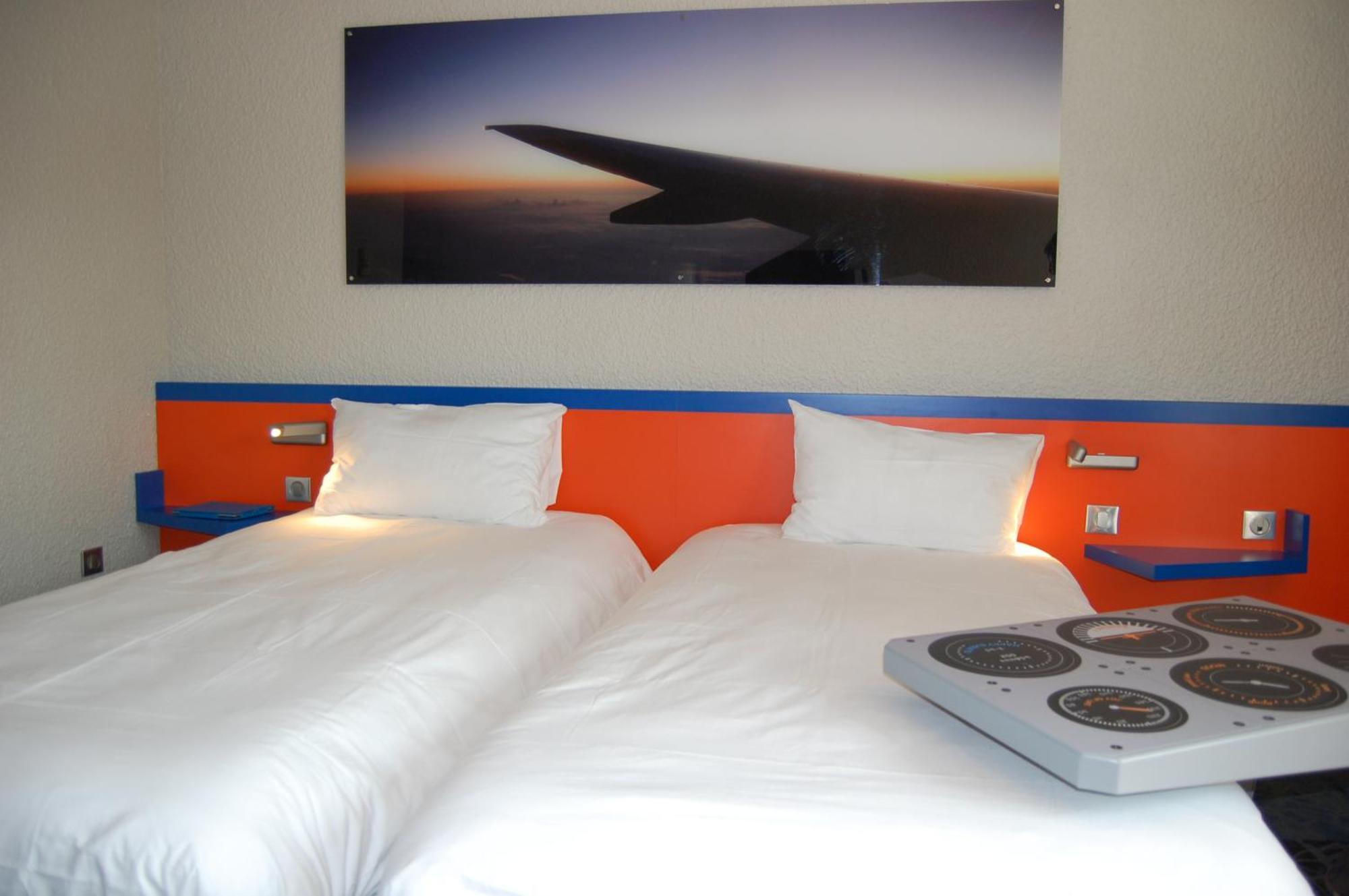 Ibis Styles Marseille Aeroport Hotel Vitrolles  Exterior foto