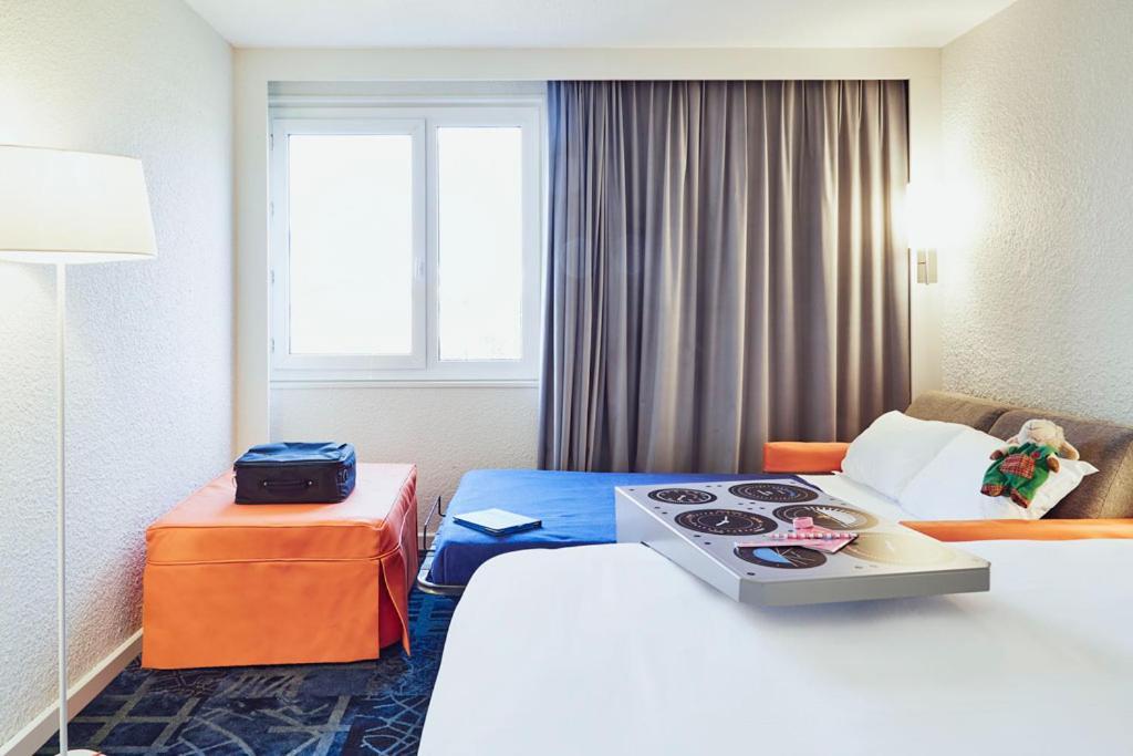 Ibis Styles Marseille Aeroport Hotel Vitrolles  Exterior foto