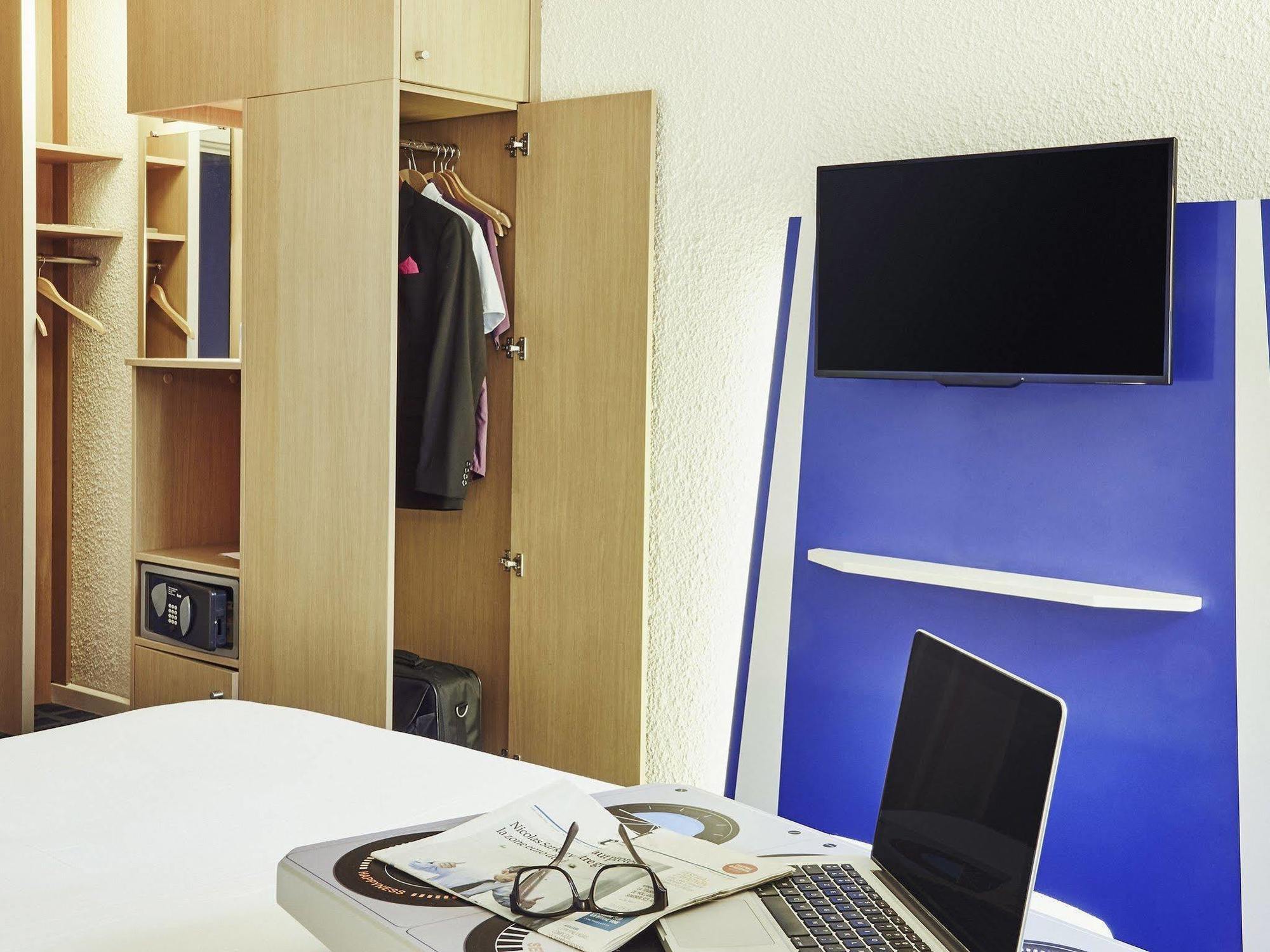 Ibis Styles Marseille Aeroport Hotel Vitrolles  Exterior foto